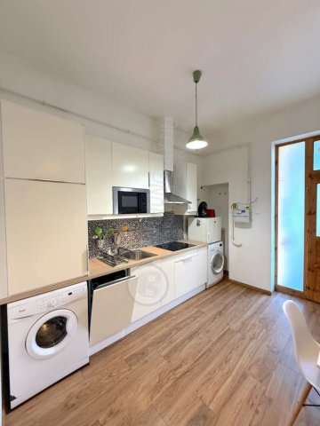 Kiadó téglalakás, albérlet, VI. kerületben, Eötvös utcában