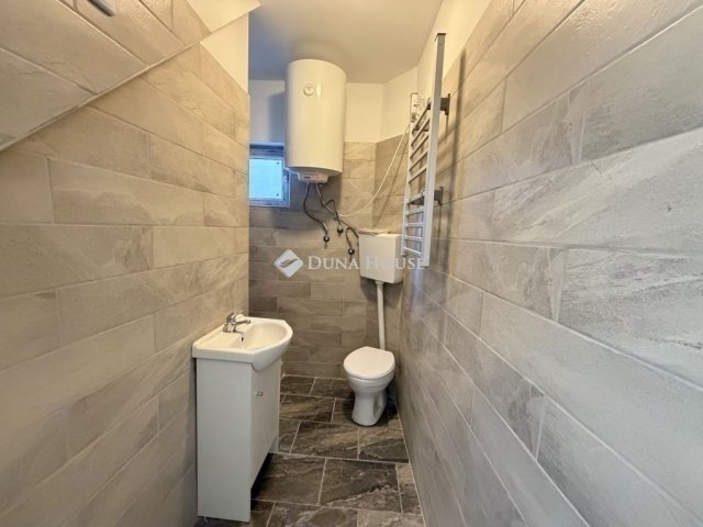 Eladó téglalakás, Budapesten, XXI. kerületben 58.9 M Ft