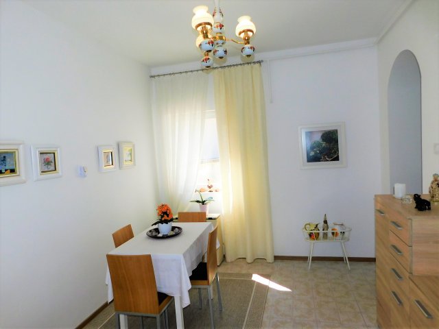 Eladó családi ház, Hévízen 85 M Ft, 3 szobás