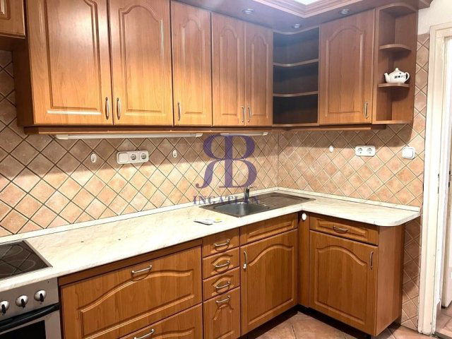 Kiadó téglalakás, albérlet, XI. kerületben, Eszék utcában