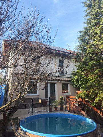 Eladó ikerház, Budaörsön 275 M Ft, 5 szobás