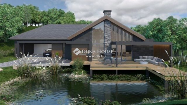 Eladó családi ház, Szadán 296 M Ft, 5 szobás