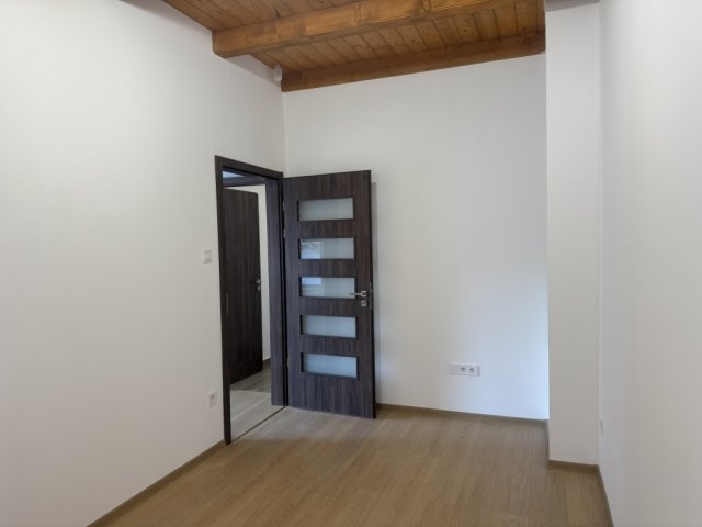 Eladó családi ház, Hevesen 79.9 M Ft, 3 szobás