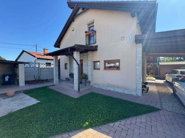 Eladó családi ház, Szigethalmon 97.9 M Ft, 3 szobás