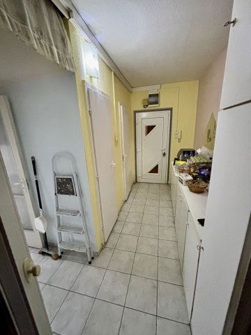 Eladó panellakás, Érden 59.5 M Ft, 2 szobás