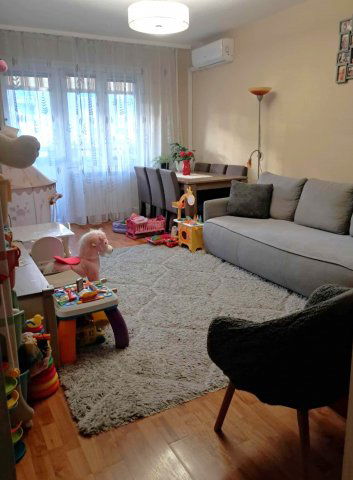 Eladó panellakás, Budapesten, III. kerületben 65.9 M Ft