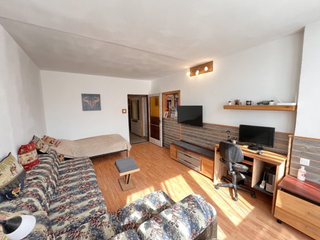 Eladó panellakás, Kaposváron, Honvéd utcában 34.49 M Ft