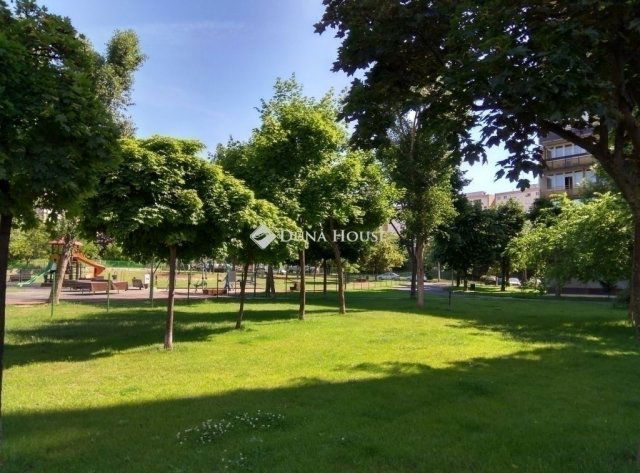 Eladó téglalakás, Budapesten, XX. kerületben 84.9 M Ft, 3 szobás