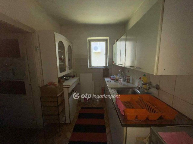 Eladó családi ház, Szigetcsépen 27.9 M Ft, 3 szobás