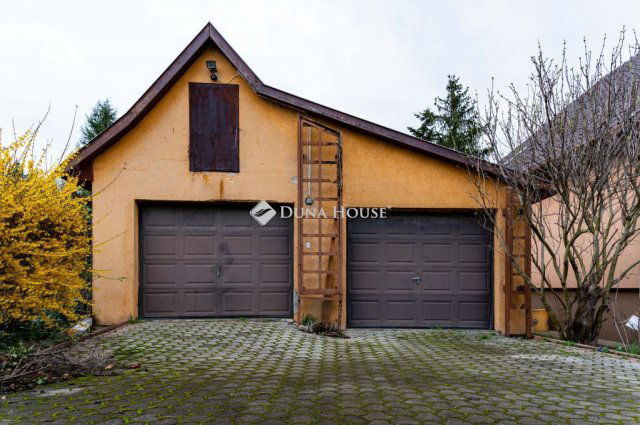 Eladó családi ház, Székesfehérvárott 114.9 M Ft, 5 szobás
