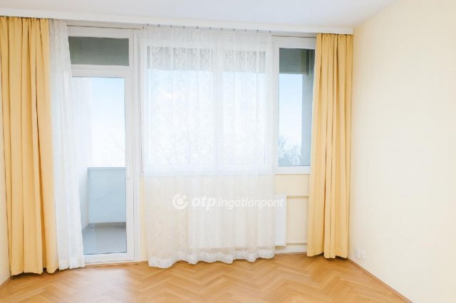 Eladó panellakás, Budapesten, XI. kerületben 75 M Ft, 2 szobás