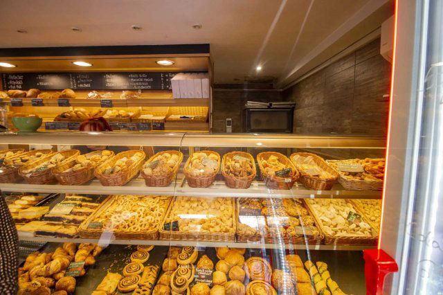 Eladó üzlethelyiség, V. kerületben, Szent István körúton