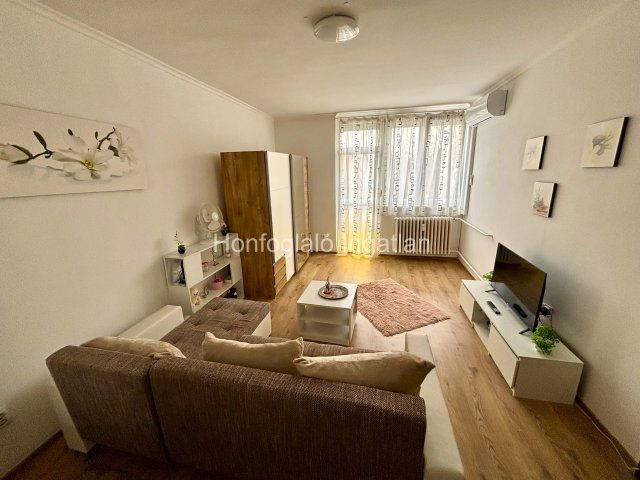 Eladó téglalakás, Nyíregyházán 40.9 M Ft, 1+1 szobás