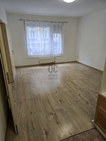 Eladó téglalakás, Budapesten, VII. kerületben 82.9 M Ft