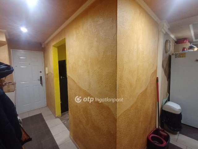 Eladó téglalakás, Tökölön 48 M Ft, 2 szobás