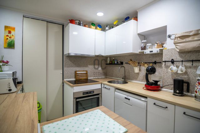 Eladó téglalakás, Budapesten, XI. kerületben 94.9 M Ft, 4 szobás