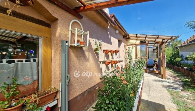 Eladó családi ház, Zalaerdődön 19.7 M Ft, 2 szobás
