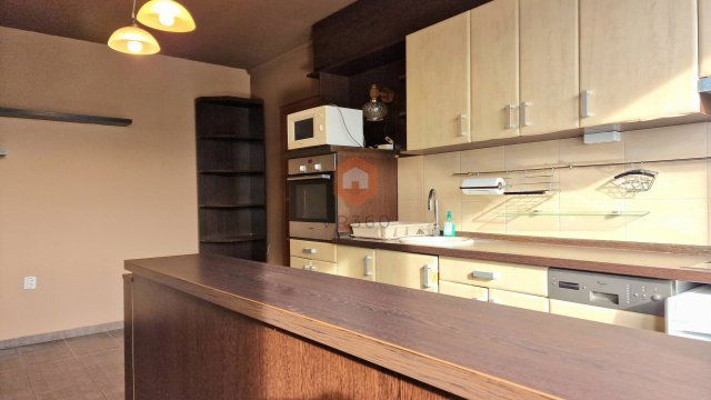 Eladó panellakás, Pécsett, Nagy Imre úton 39.9 M Ft, 1+1 szobás