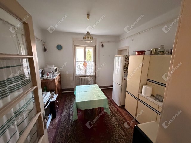 Eladó családi ház, Keszthelyen 55.9 M Ft, 3 szobás