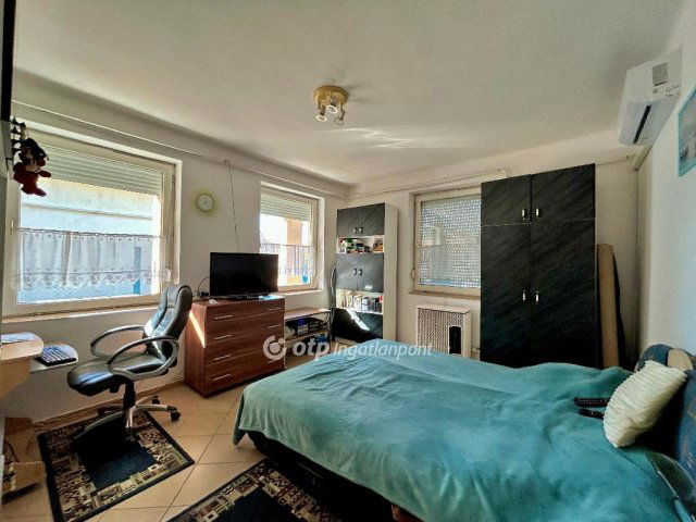 Eladó családi ház, Balatonlelleén 79.9 M Ft, 4 szobás