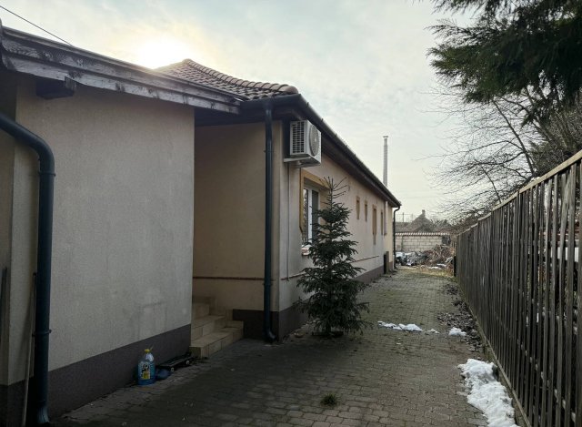 Eladó családi ház, Érden 119.9 M Ft, 3+2 szobás