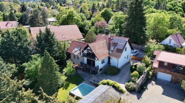 Eladó családi ház, Leányfaluban 199.9 M Ft, 5 szobás