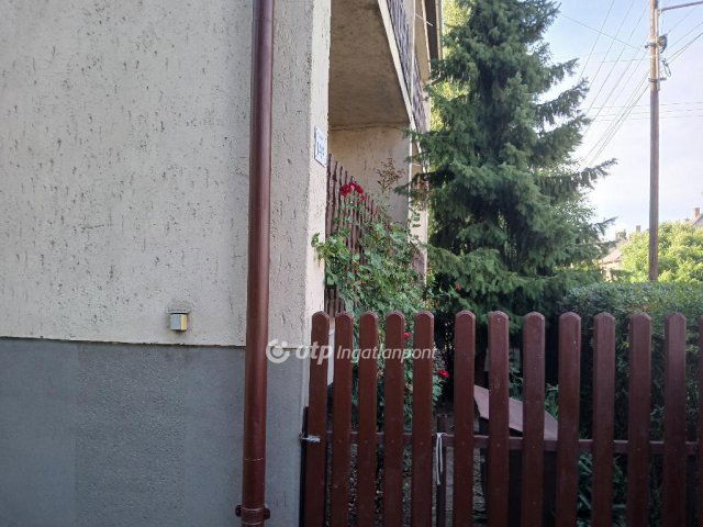 Eladó ikerház, Pásztón 36.5 M Ft, 3 szobás