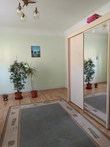 Eladó családi ház, Pócsmegyeren 63.9 M Ft, 3 szobás
