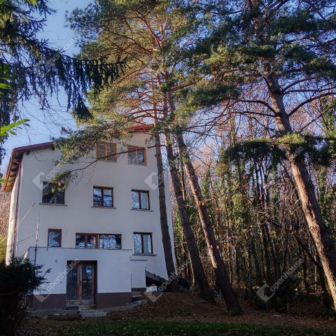 Eladó családi ház, Sopronban 175 M Ft, 5 szobás