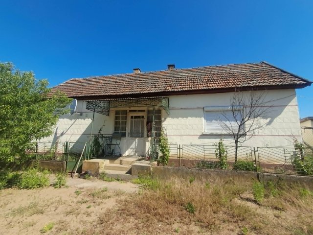 Eladó családi ház, Fülöpön 4.9 M Ft, 2 szobás