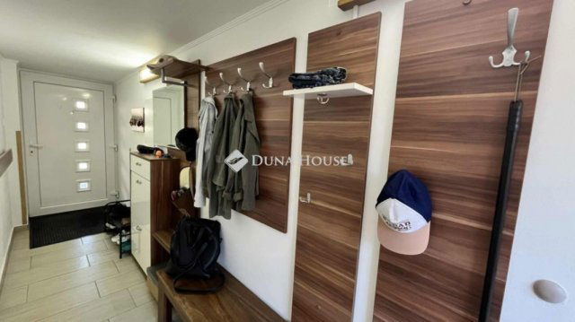 Eladó családi ház, Szombathelyen 81.9 M Ft, 3 szobás