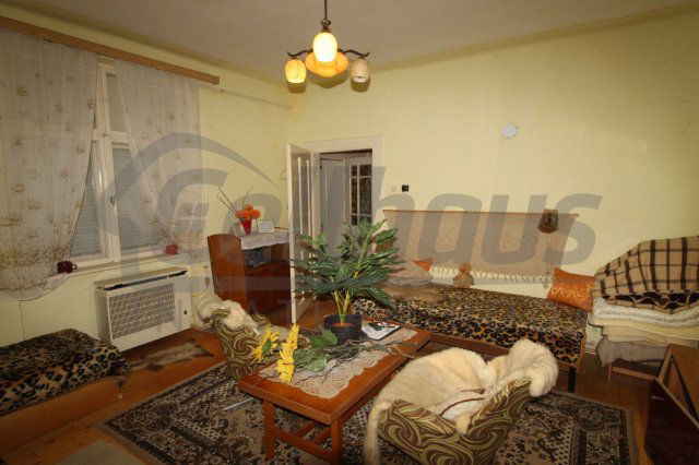 Eladó családi ház, Celldömölkön 19.99 M Ft, 1 szobás