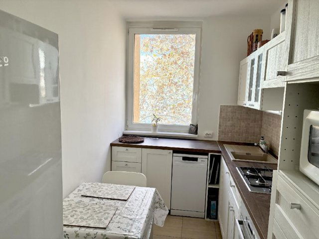 Eladó téglalakás, Budapesten, IX. kerületben 78.9 M Ft, 2 szobás