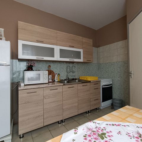 Eladó nyaraló, Balatonfenyvesen 74.9 M Ft, 4 szobás