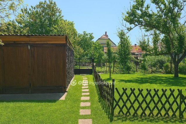 Eladó családi ház, Kiskunlacházán 79.9 M Ft, 5 szobás