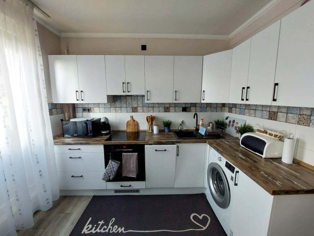 Eladó panellakás, Kaposváron 53 M Ft, 3 szobás