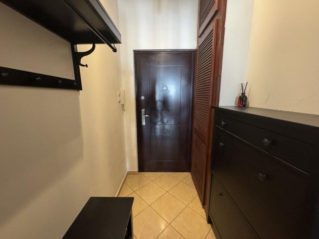 Eladó téglalakás, Budapesten, V. kerületben 82.5 M Ft, 1 szobás