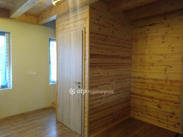 Eladó családi ház, Borgátán 53 M Ft, 1+4 szobás