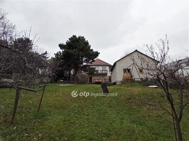 Eladó családi ház, Érden 119.99 M Ft, 5 szobás