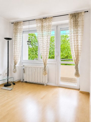 Kiadó panellakás, albérlet, Győrött 150 E Ft / hó, 1 szobás