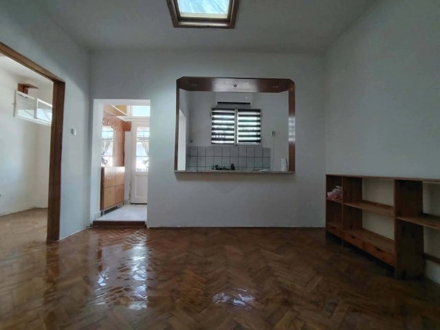 Eladó ikerház, Budapesten, XIX. kerületben 42 M Ft, 1+1 szobás