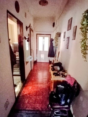 Eladó téglalakás, Győrött 25 M Ft, 1 szobás