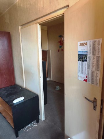 Eladó panellakás, Miskolcon 25 M Ft, 3 szobás