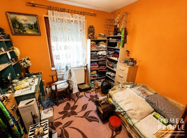 Eladó családi ház, Röszkén 81.99 M Ft, 5 szobás