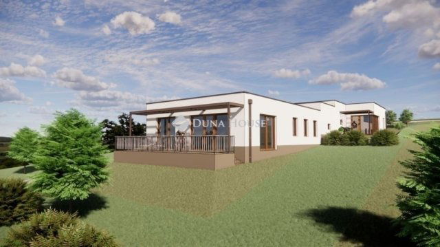 Eladó családi ház, Pécsett 114.9 M Ft, 4 szobás