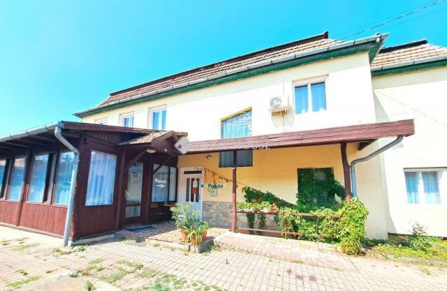 Eladó hotel, Galgahévízen 215 M Ft, 16 szobás