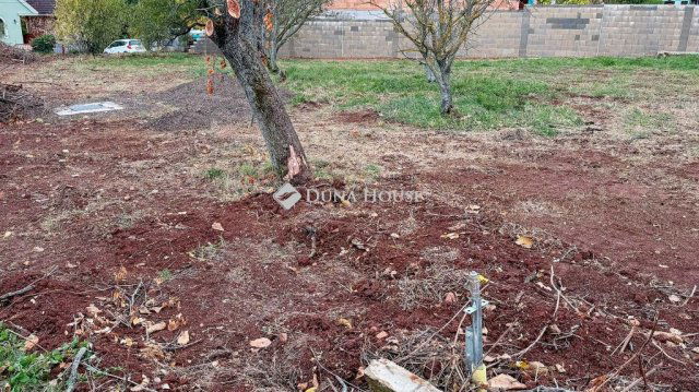 Eladó telek, Balatonalmádiban 78.8 M Ft / költözzbe.hu