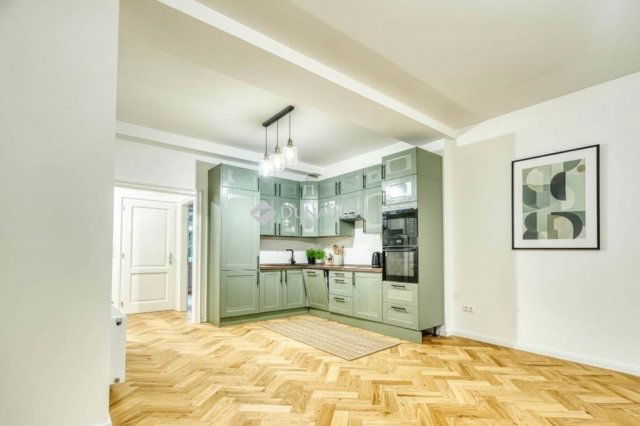 Eladó téglalakás, Budapesten, II. kerületben 139 M Ft, 3 szobás