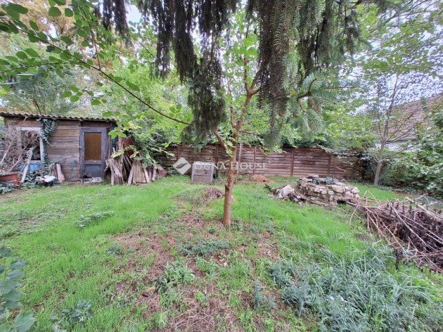 Eladó családi ház, Kiskunlacházán 27.5 M Ft, 2 szobás