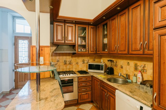 Eladó téglalakás, Budapesten, I. kerületben 209.9 M Ft, 4 szobás